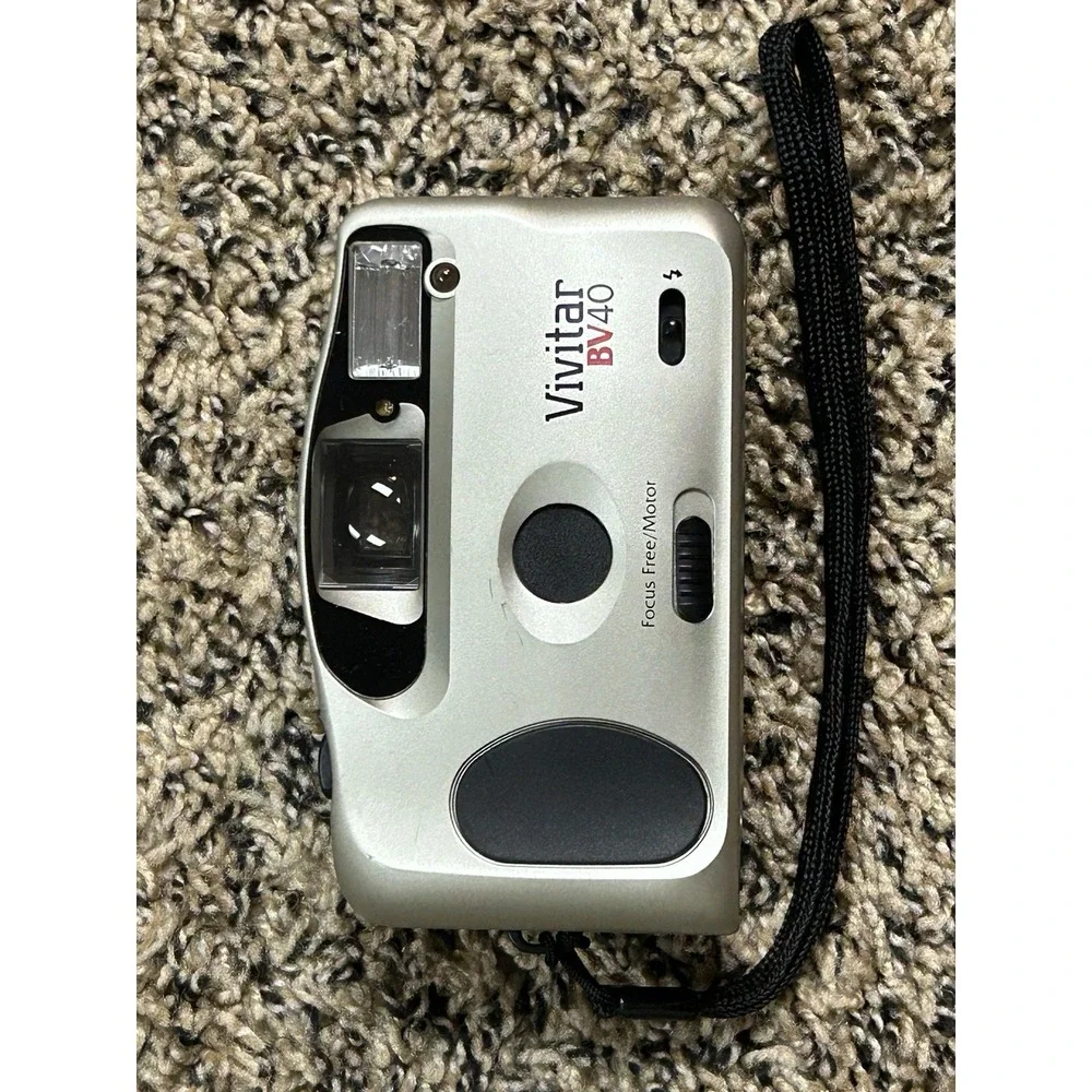 Vivitar Point & Shoot Camera BV40 35mm Film – Focus Free, Motor Advance